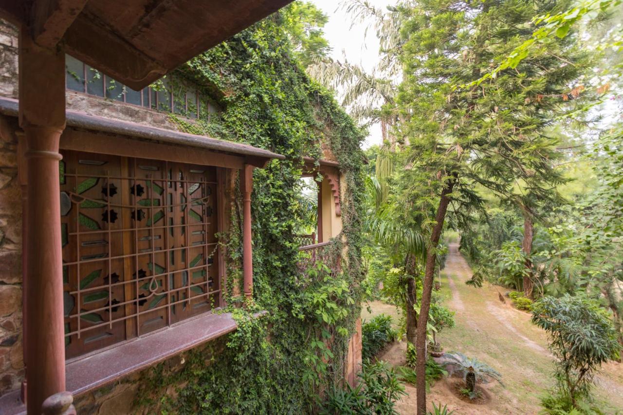 Hostie Chinar Haveli - Heritage Home With Pool, Gurgaon Esterno foto