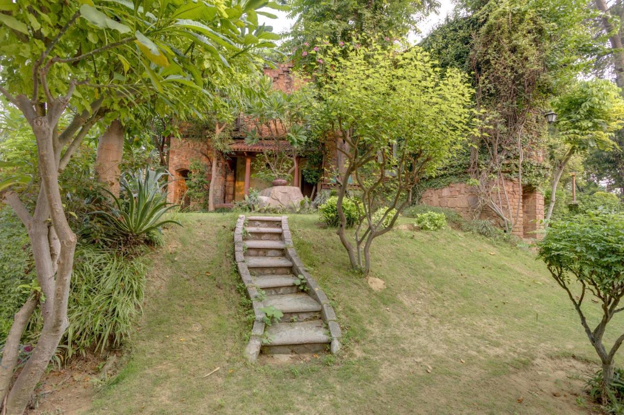 Hostie Chinar Haveli - Heritage Home With Pool, Gurgaon Esterno foto