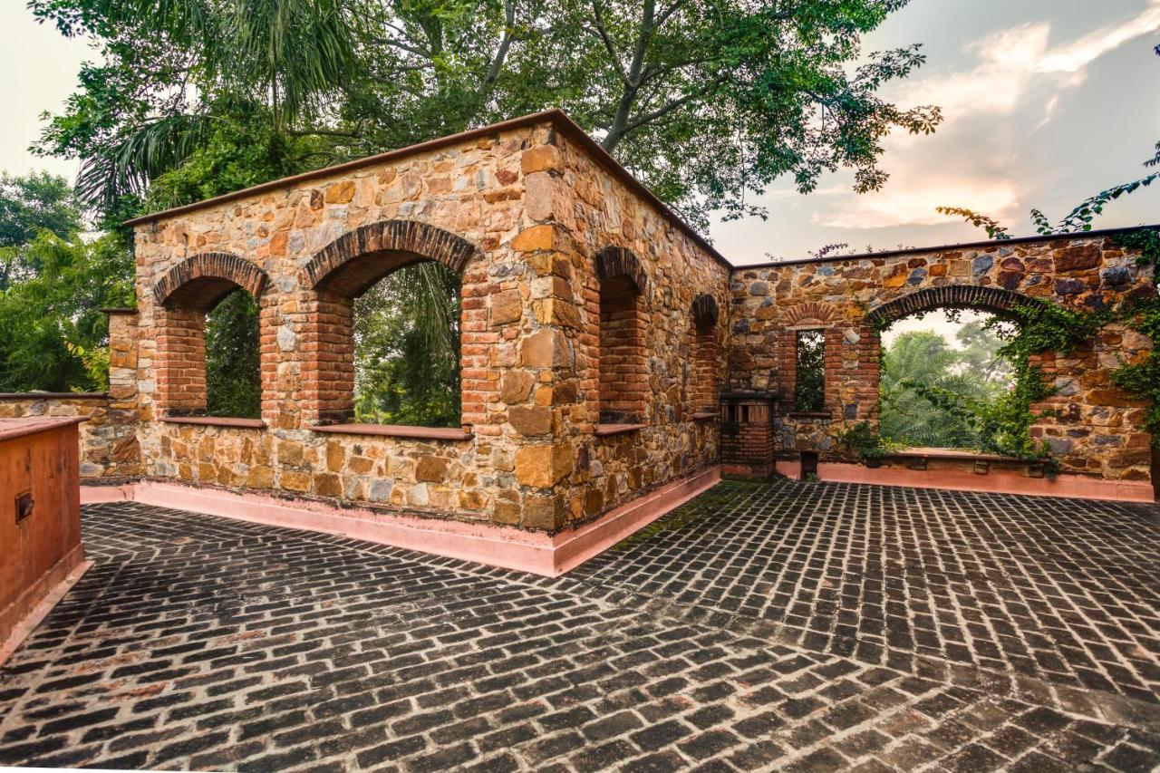 Hostie Chinar Haveli - Heritage Home With Pool, Gurgaon Esterno foto