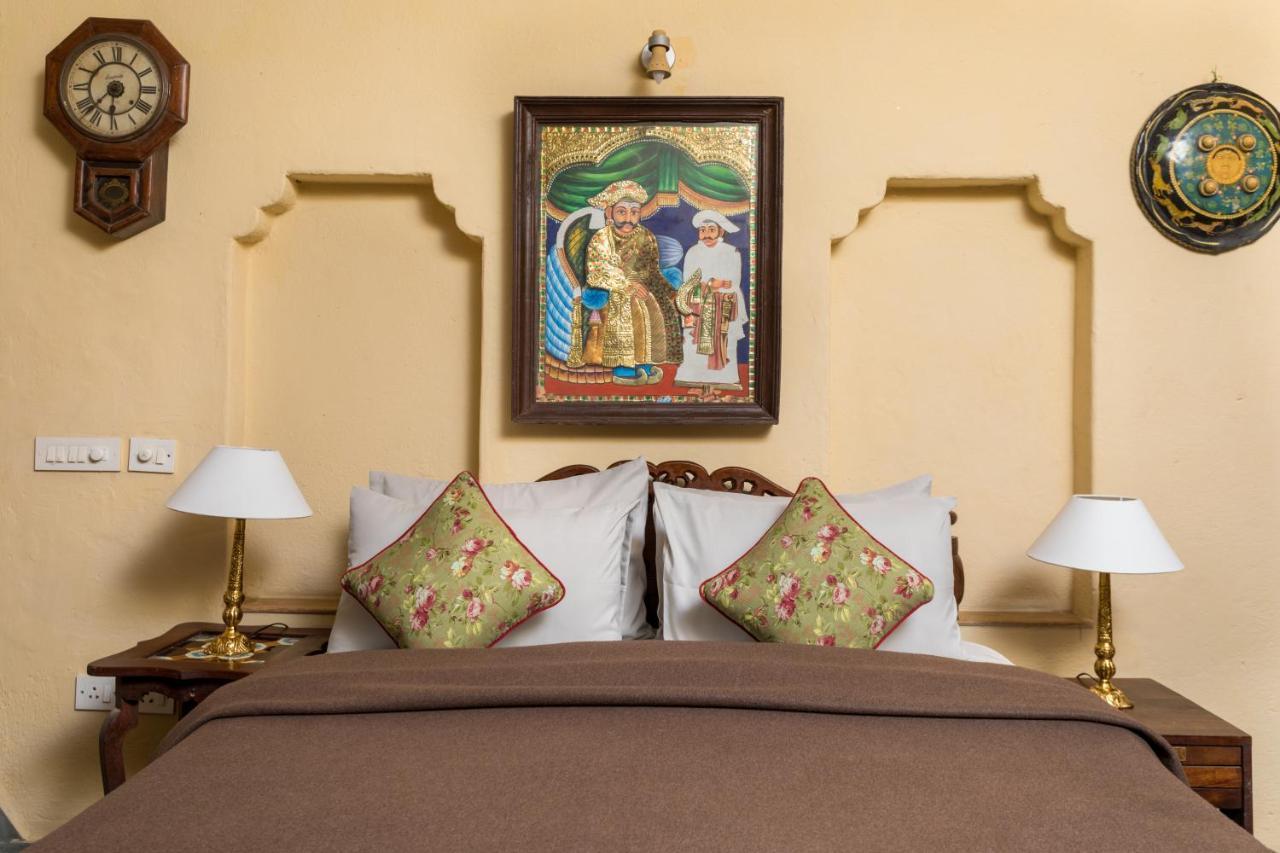 Hostie Chinar Haveli - Heritage Home With Pool, Gurgaon Esterno foto