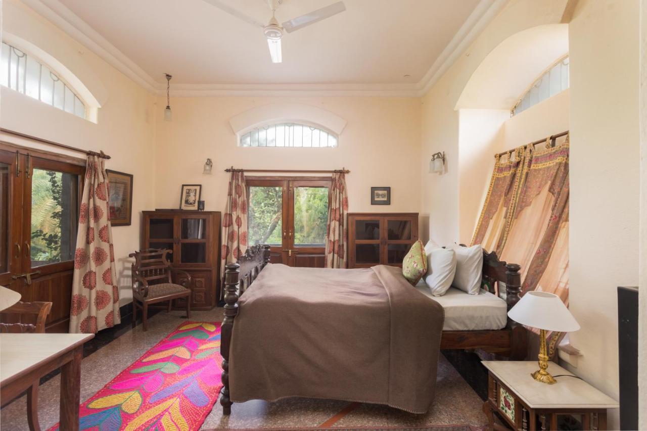 Hostie Chinar Haveli - Heritage Home With Pool, Gurgaon Esterno foto