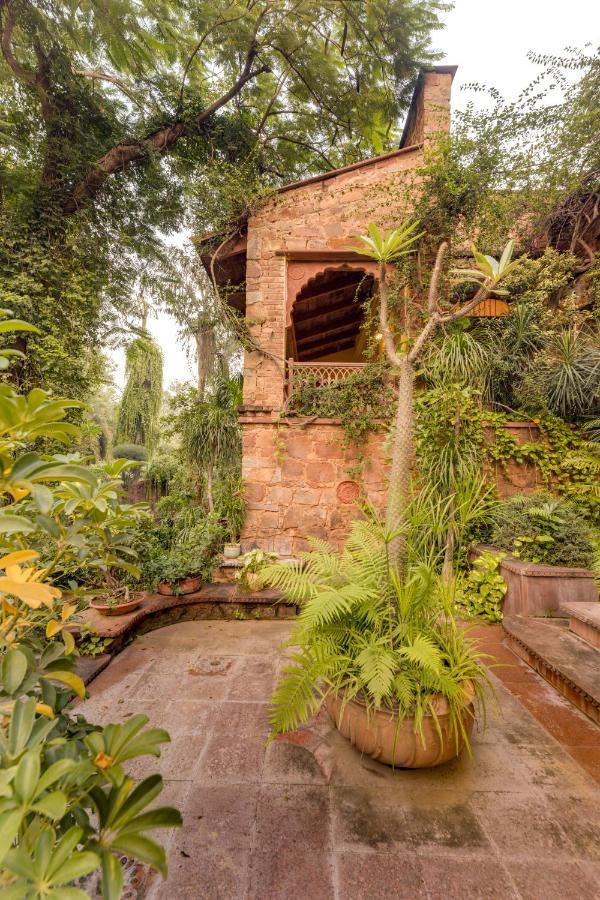 Hostie Chinar Haveli - Heritage Home With Pool, Gurgaon Esterno foto